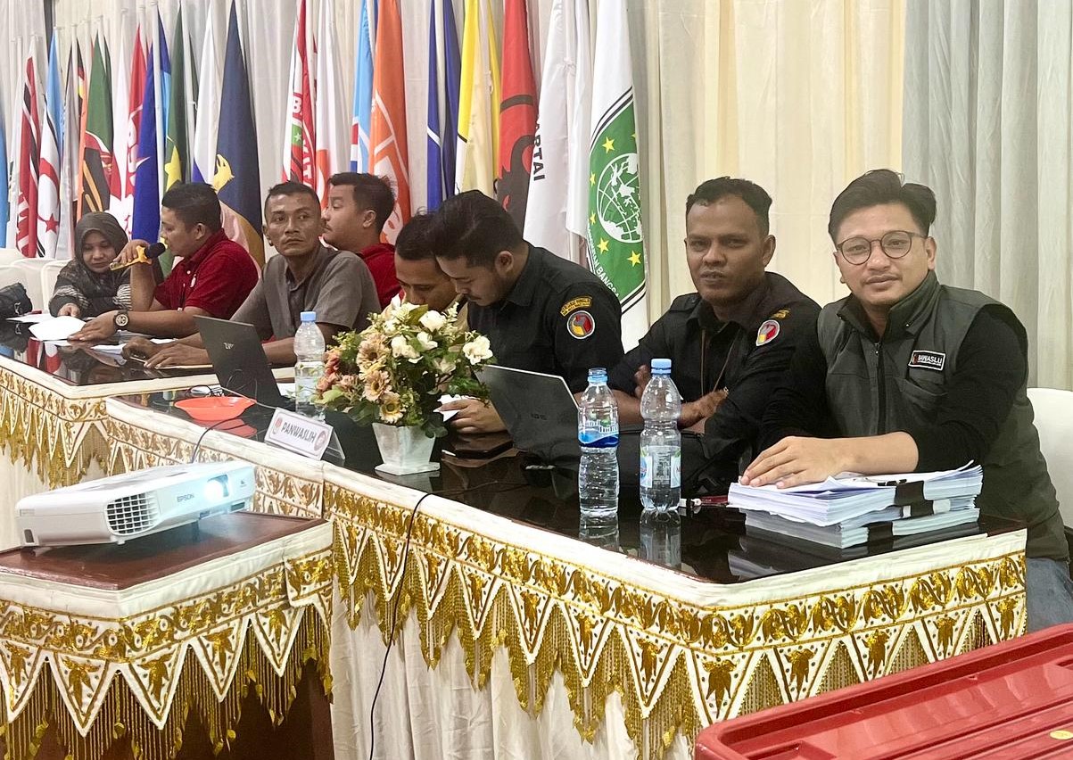 Dokementasi Rapat Pleno Rekapitulasi Penghitungan Suara Pemilu Tahun 2024 Di KIP Abdya, 27-28 Februari 2024