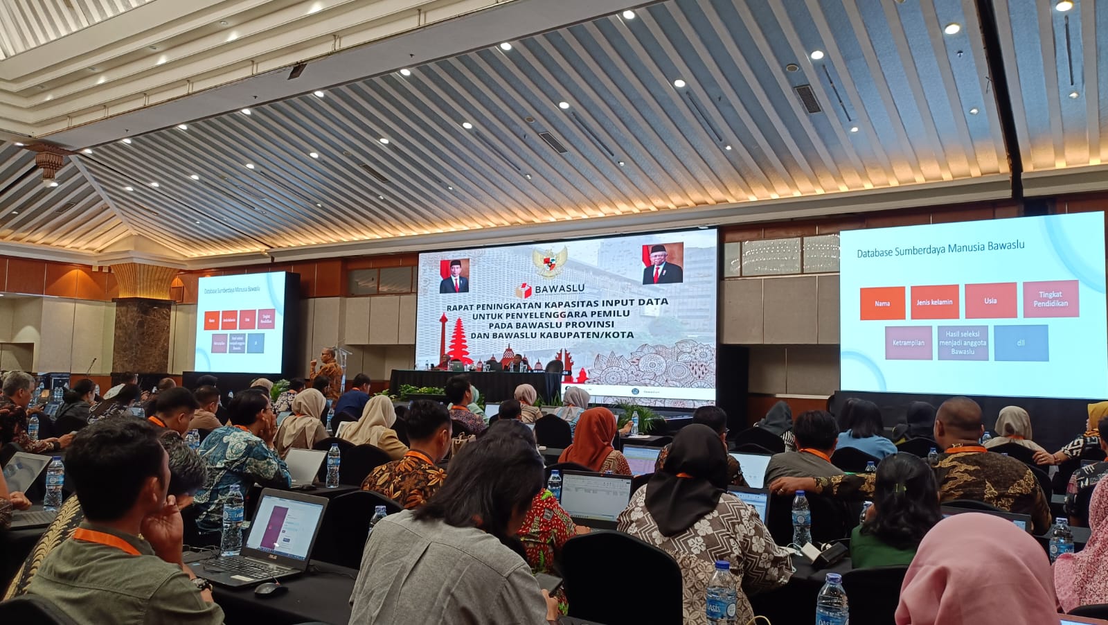 Dokumentasi Rapat Peningkatan Kapasitas Input Data Untuk Penyelenggara Pemilu Pada Bawaslu Provinsi dan Bawaslu Kabupaten/Kota, Kamis (30/05/2024).