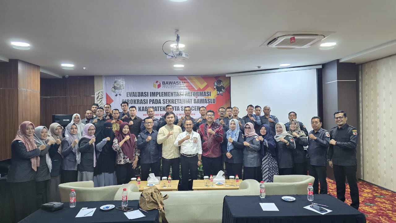 Dokumentasi Evaluasi Implementasi Reformasi Birokrasi Pada Sekretariat Bawaslu Kabupaten Kota Se Aceh, Senin (07/10/2024)