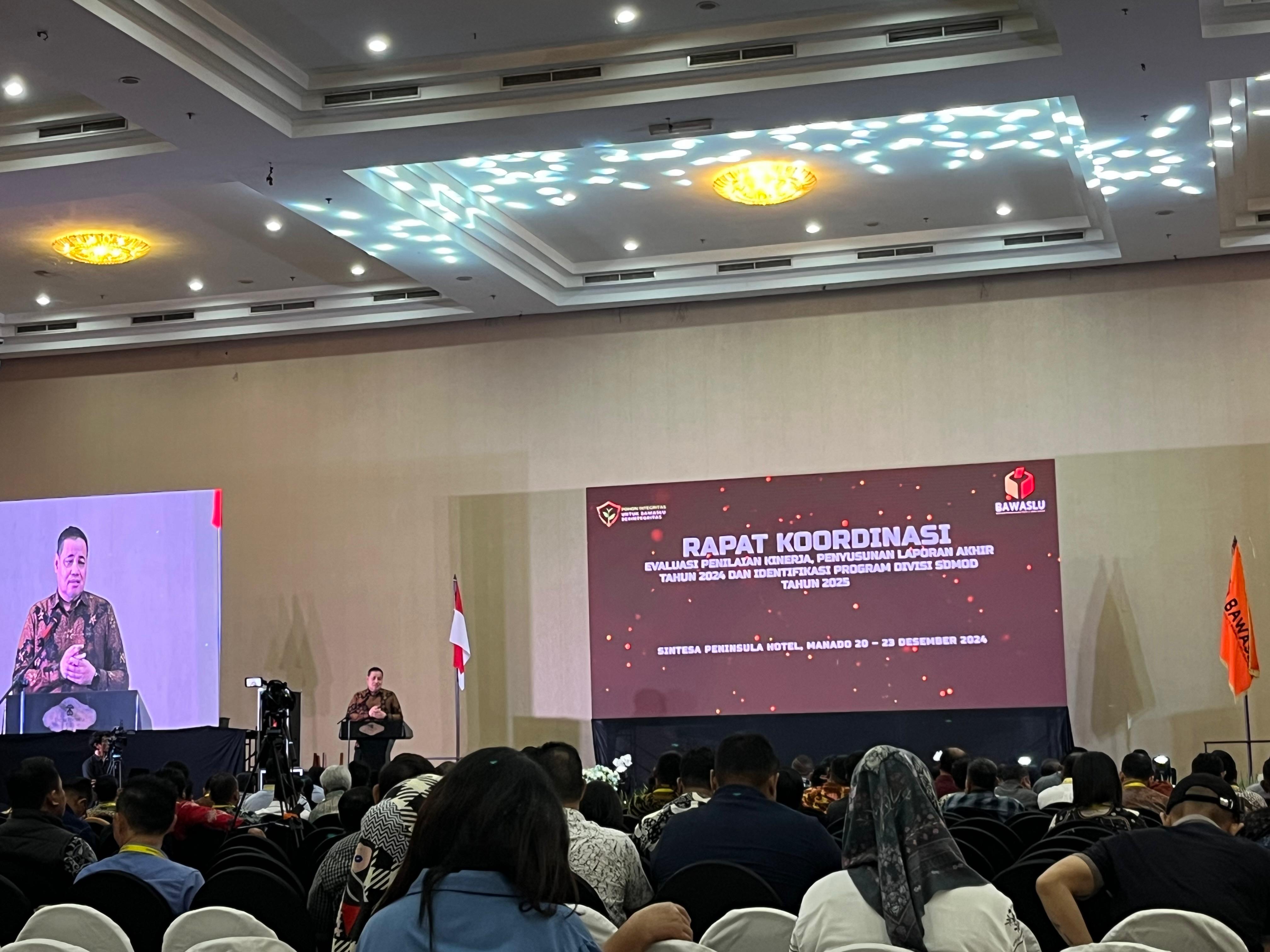 Dokumentasi Rakor Evaluasi Penilaian Kinerja Penyusunan Laporan Akhir Tahun 2024 Dan Identifikasi Program Divisi SDMO, Sabtu (21/12/2024).