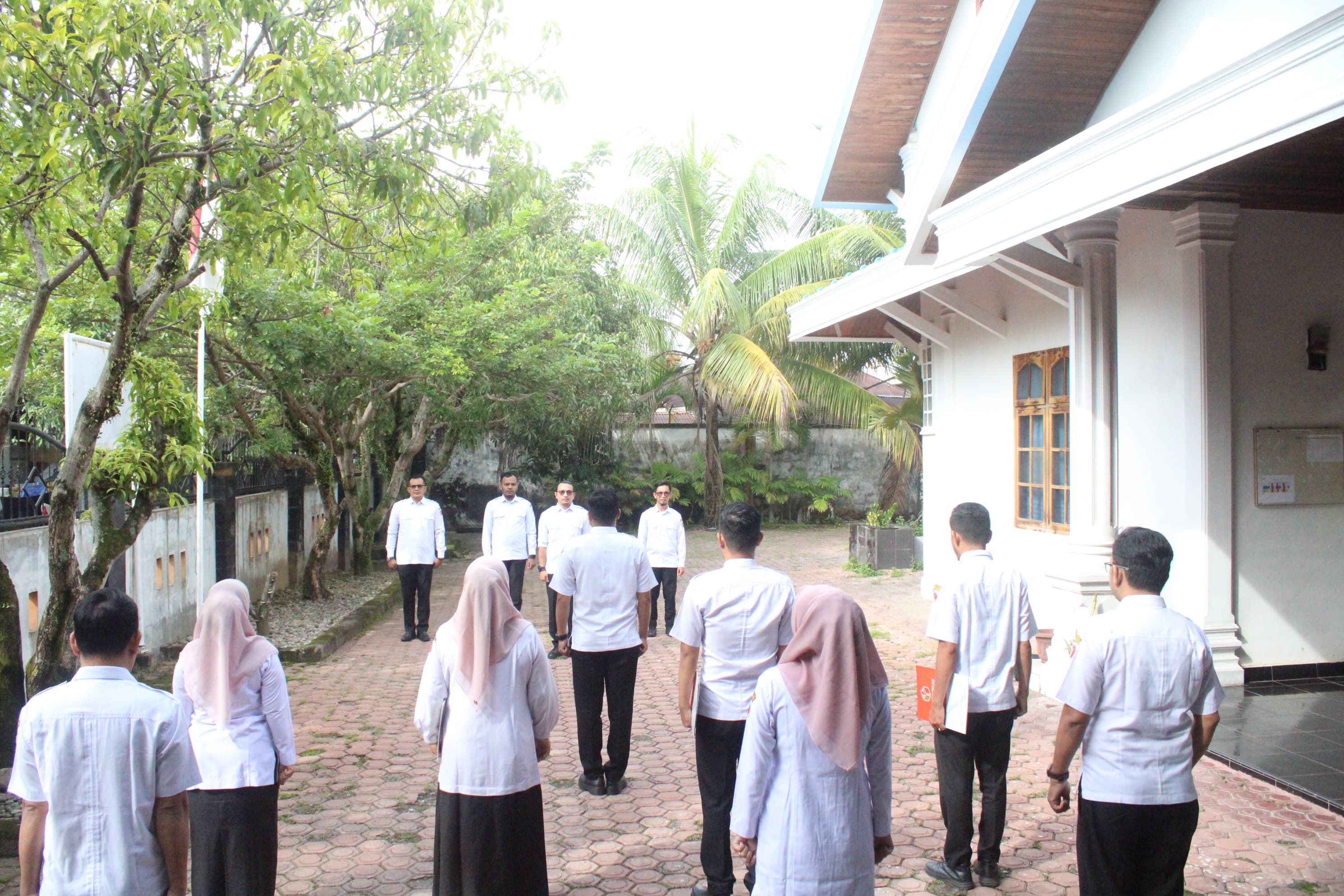 Dokumentasi Pelaksanaan Apel Peringatan Hut Bawaslu RI Ke-17 Tahun