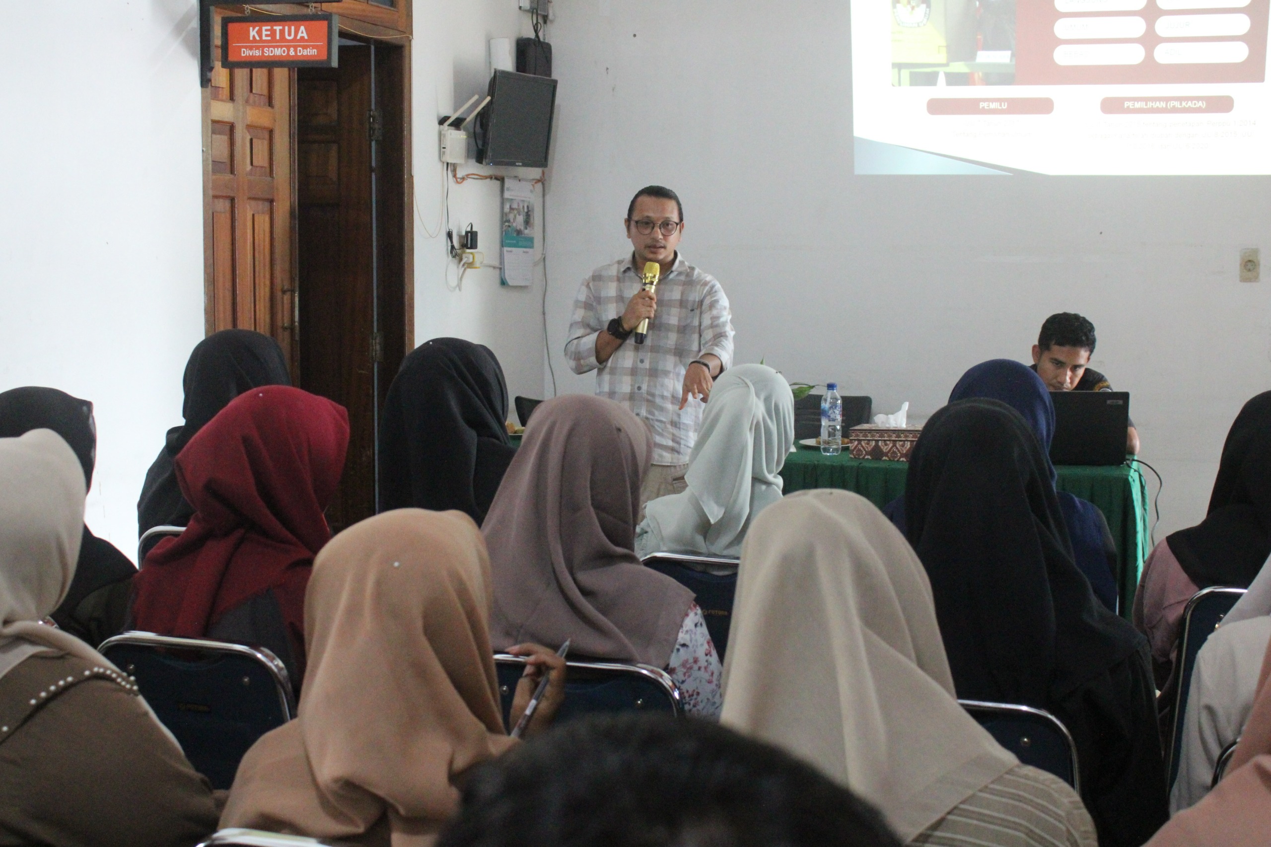 Dokumentasi Kegiatan Penguatan Wawasan Pemahaman Kepemiluan Bagi Mahasiswa/I STIT Muhammadiyah Abdya, Senin (26/05/2025).