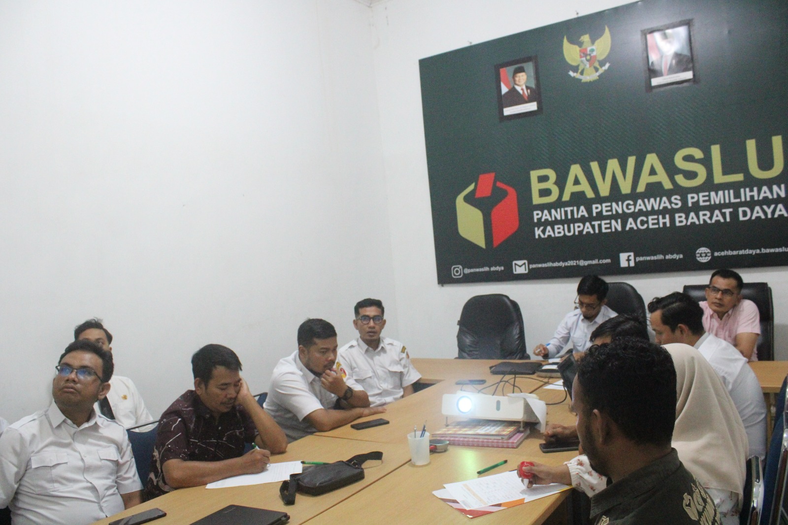 Dokumentasi Rapat Pembahasan Pendidikan Pengawasan Partisipatif, Kegiatan Ini Bertujuan Untuk Sarana Pendidikan Membentuk Pengawasan Partisipatif, Rabu (15/10/2025).