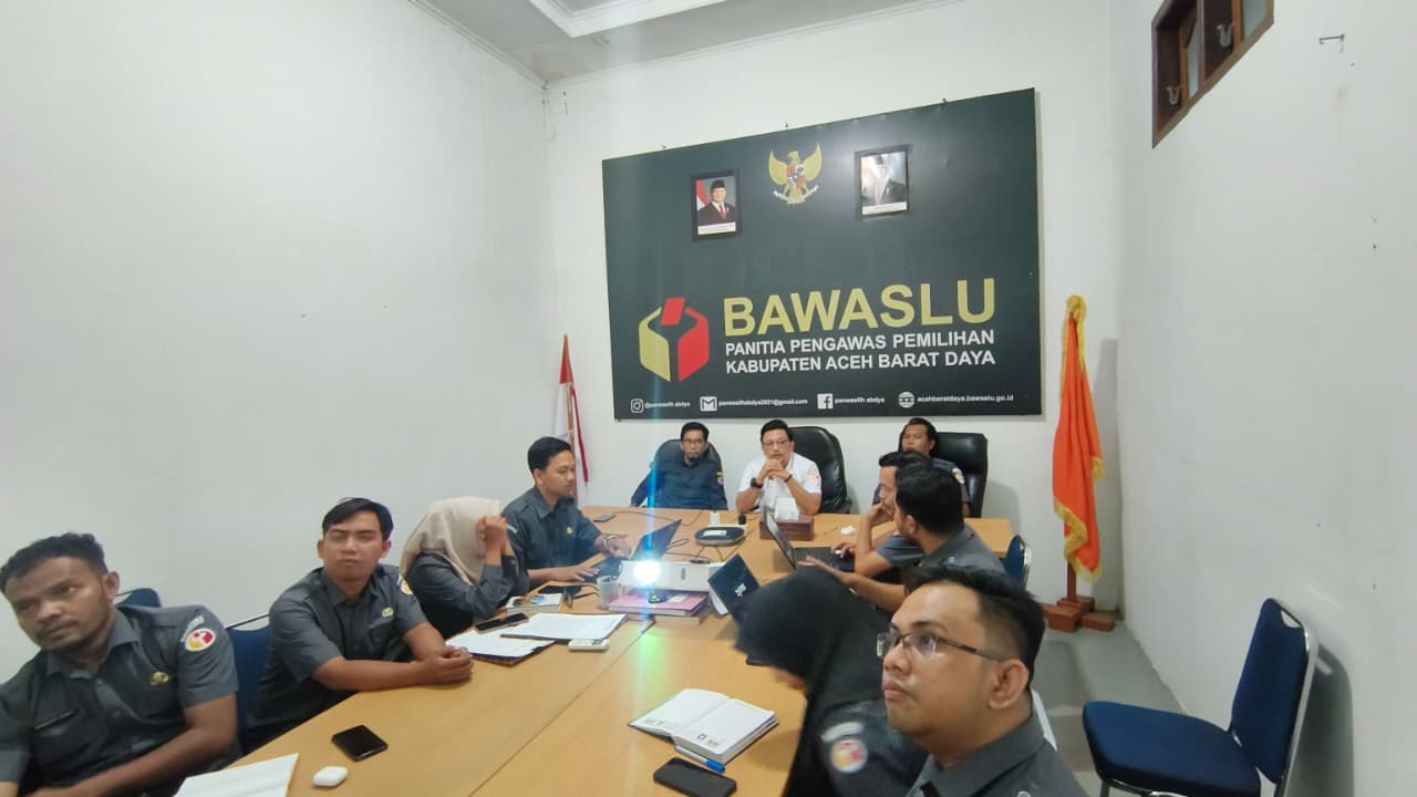 Dokumentasi Rapat Internal dalam Rangka Membahas Persiapan Memorandum of Understanding (MoU) dengan Cabang Dinas Pendidikan Aceh Barat Daya (Cabdin Abdya), Selasa (29/09/2026).