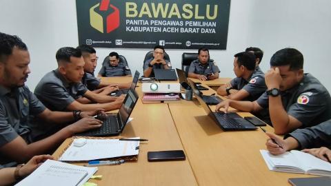 Dokumentasi Rapat Tindak Lanjut Pembahasan Video Bawaslu Membelajarkan Volume II Tahun 2026, Senin (31/08/2026).