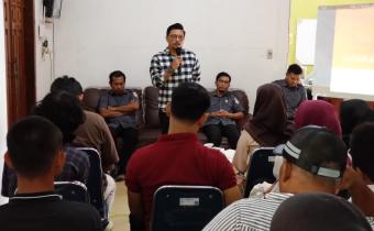 Dokumentasi Rapat Pembahasan Pengisian Post Tes dan Free Tes Di Bawaslu Abdya pada hari Selasa (15/06/2026).