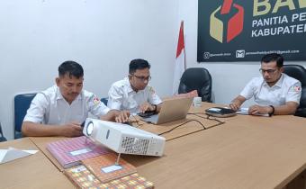 Dokumentasi Zoom Meeting Pendampingan Pengisian Kertas Kerja Penilaian Mandiri Maturitas Sistem Pengendalian Intern Pemerintah (SPIP) Terintegrasi Tahun 2026, Rabu (17/06/2026).
