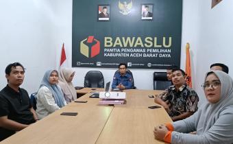 Dokumentasi Sosialisasi Indikator Kinerja Utama (IKU) Komisioner Bawaslu yang diselenggarakan oleh Panwaslih Provinsi Aceh secara daring melalui Zoom Meeting, Jum'at (07/08/2026).
