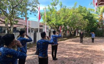 Dokumentasi Upacara Peringatan Hari Ulang Tahun (HUT) ke-81 Kemerdekaan Republik Indonesia di Halaman Sekretariat Bawaslu Kabupaten Aceh Barat Daya, Senin, (17/08/2026).